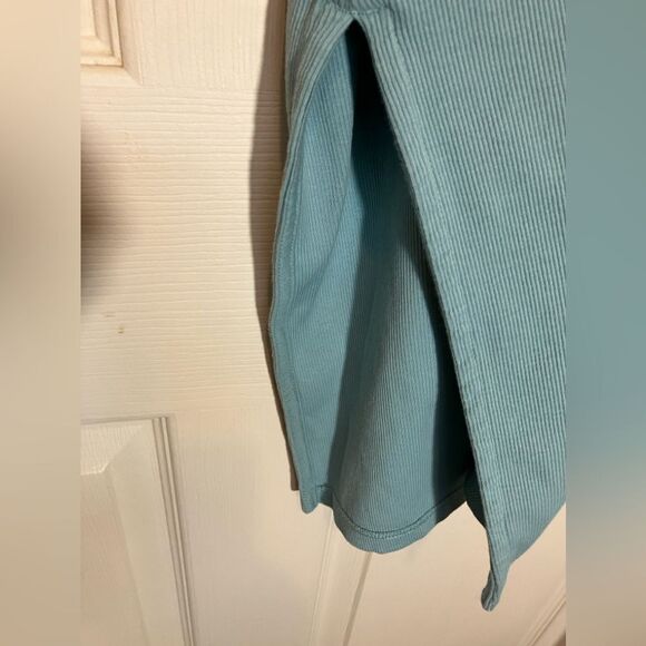 Old Navy, spaghetti strap dress, slits on side, excellent condition, large - Picture 3 of 3